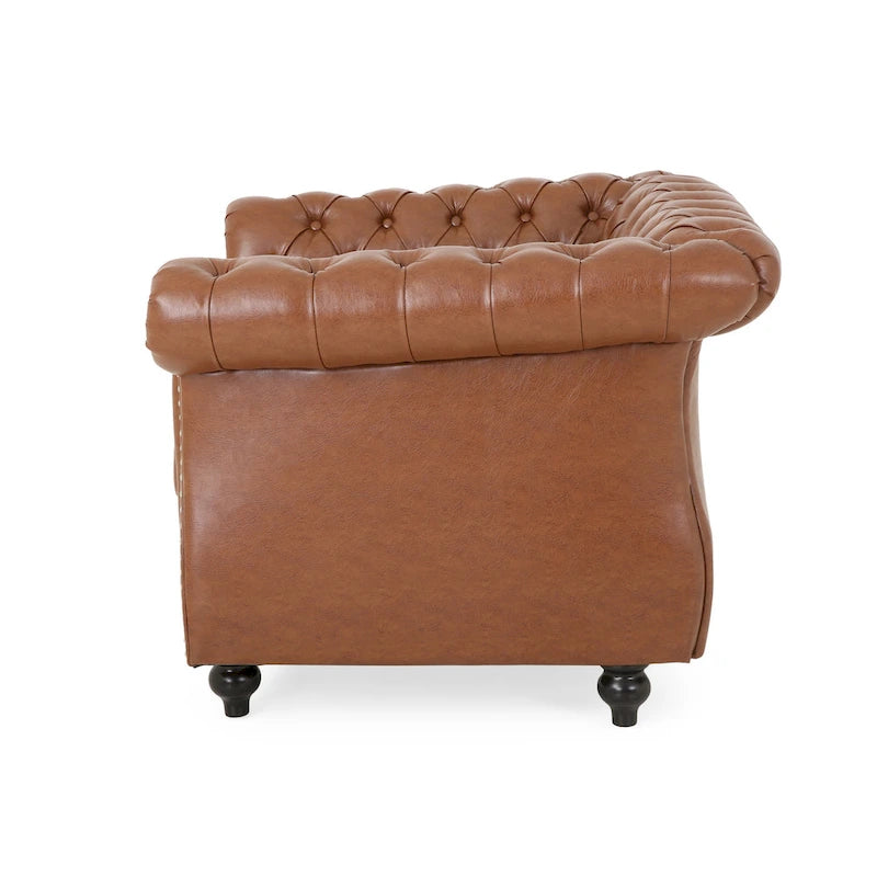Traditional Chesterfield Club Chair