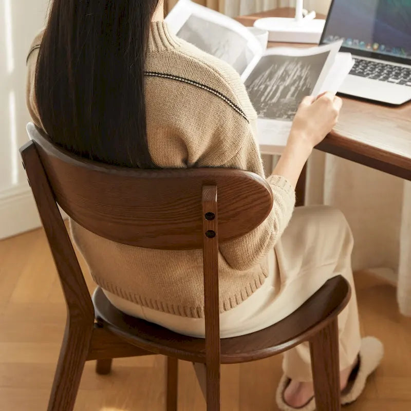 Solid Oak Wood Dining Chair – Natural Grain, Comfortable Backrest, 46.5×54×80cm